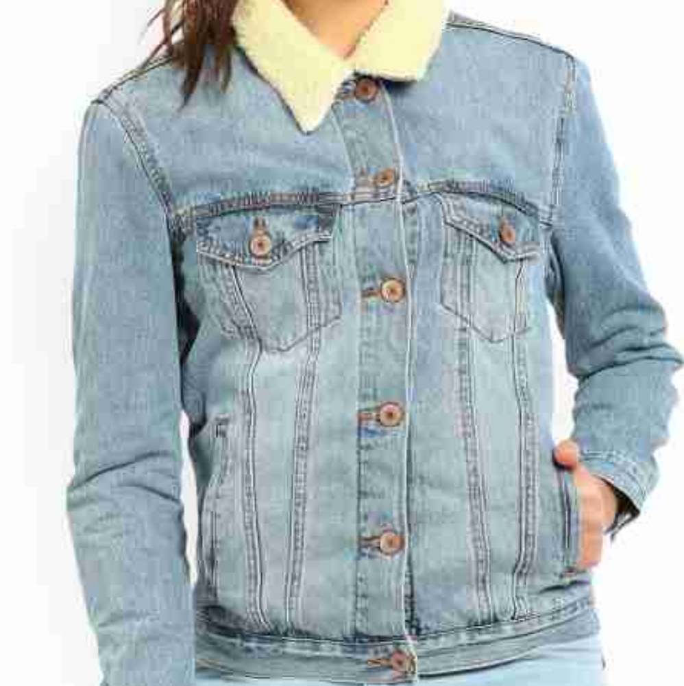 S Forever 21 Jean Jacket with faux fur trim